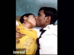 Indian big boobs bhabi romance in car